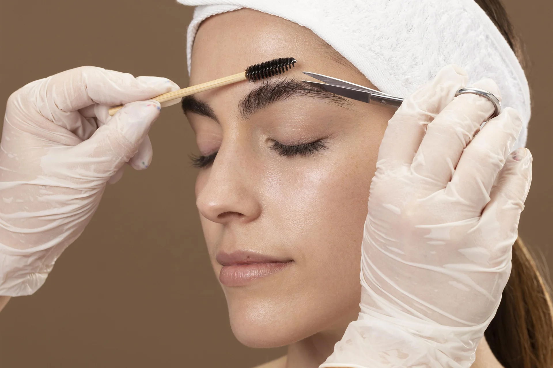 Forme des sourcils 4h