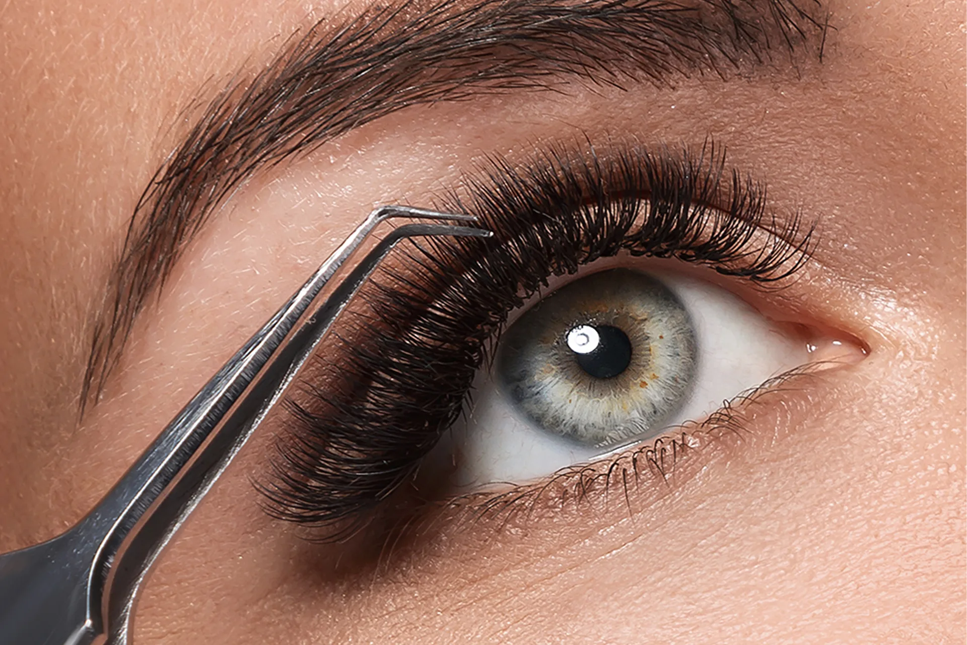 Extension de cils volume russe avancée 6h